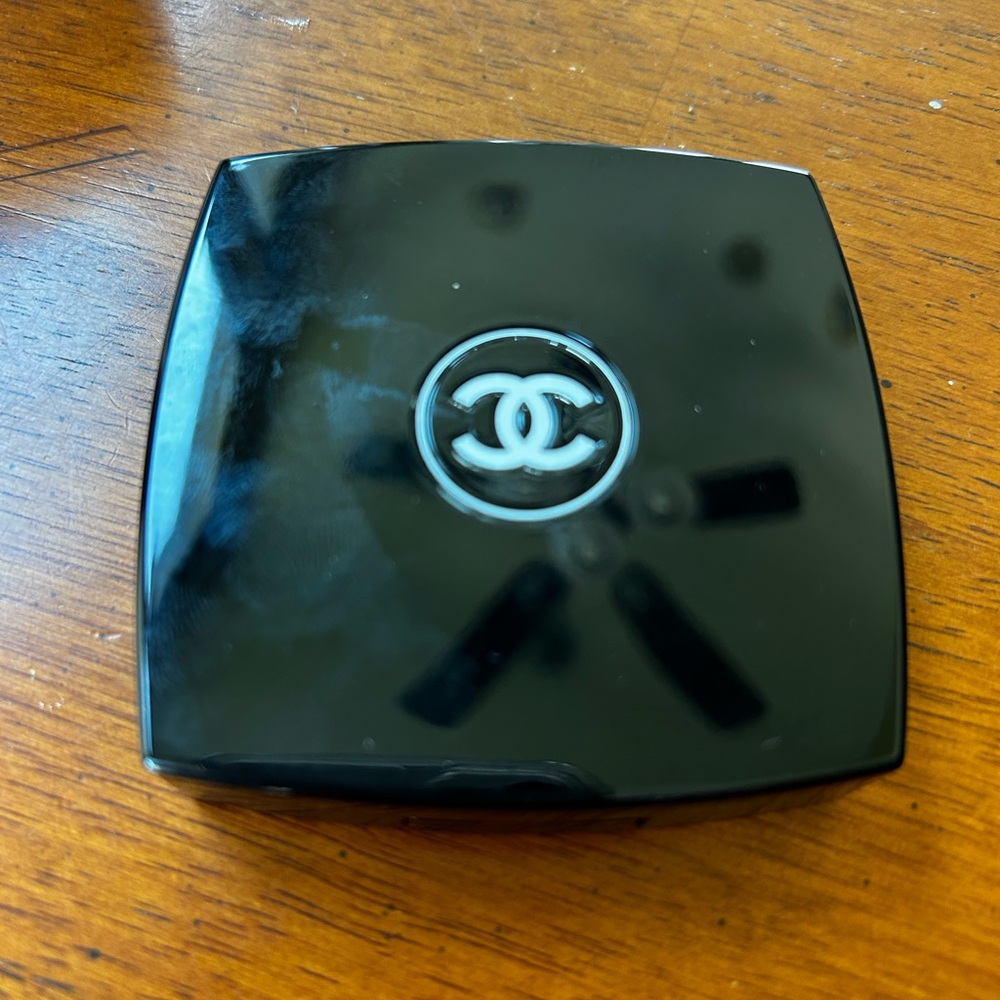 Chanel Powder Blush. #602 Rose Ruban